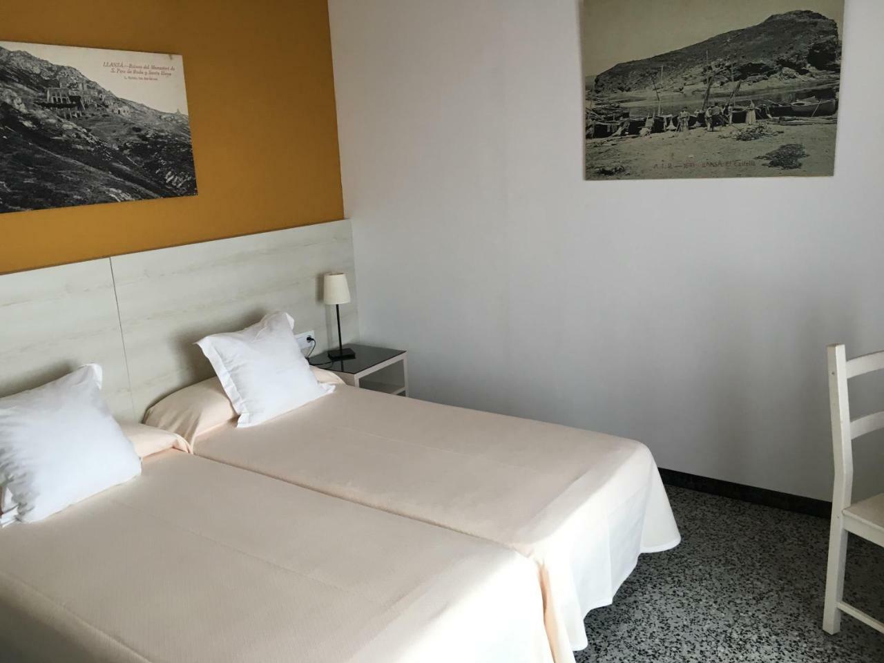 Hotel Gri-Mar Llança Exteriör bild